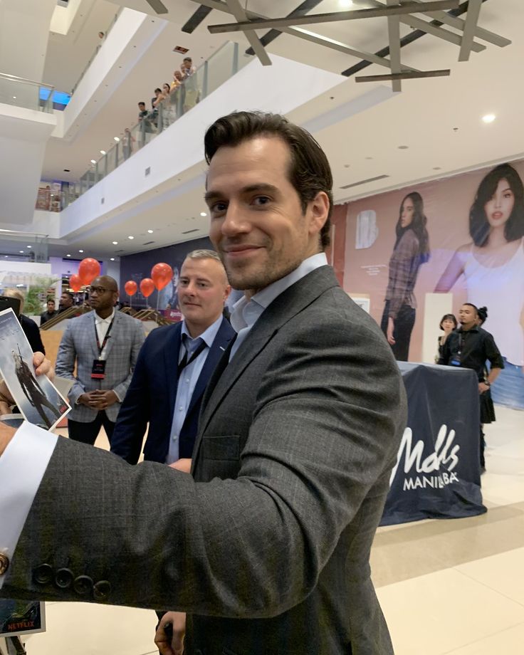 Henry Cavill